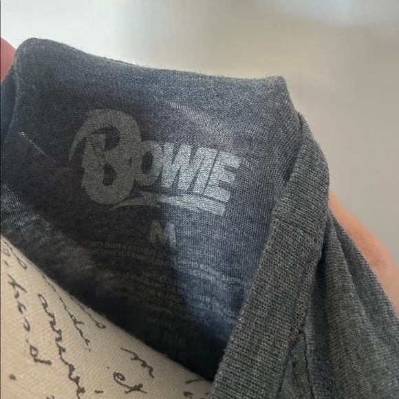 NWOT David Bowie Shirt - Picture 4 of 4